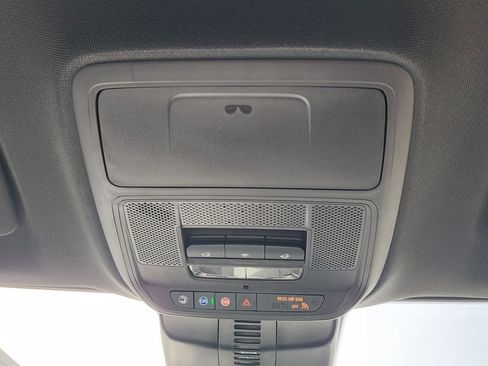 New 2026 GMC Acadia AT4 w/ Luxury Package image 39