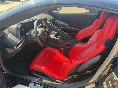 Used 2024 Chevrolet Corvette Stingray Coupe w/ Z51 Performance Package RWD image 12