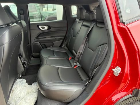 New 2026 Jeep Compass Limited AWD/4WD image 11