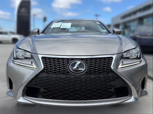 Used 2018 Lexus RC 300 AWD image 3