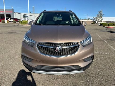 Used 2019 Buick Encore Preferred FWD image 2