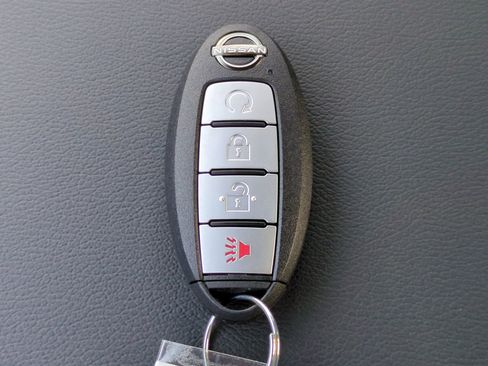 New 2026 Nissan Frontier SV image 27