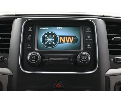Used 2016 RAM 1500 Express w/ Black Ram 1500 Express Group AWD/4WD image 33