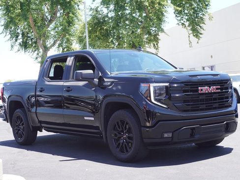 Certified 2024 GMC Sierra 1500 Elevation w/ X31 Off-Road Package AWD/4WD image 5