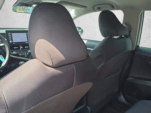 Used 2022 Toyota Camry LE image 16