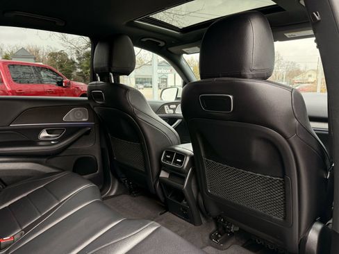 Used 2020 Mercedes-Benz GLE 350 4MATIC w/ Premium Package image 31