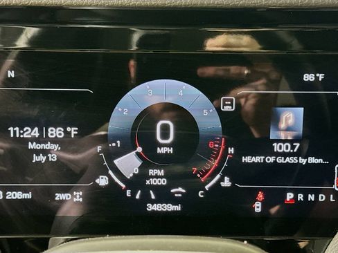 Certified 2025 GMC Yukon Denali AWD/4WD image 10
