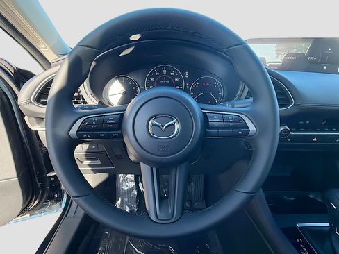 New 2026 MAZDA MAZDA3 2.5 S Sedan w/ Preferred Pkg image 38
