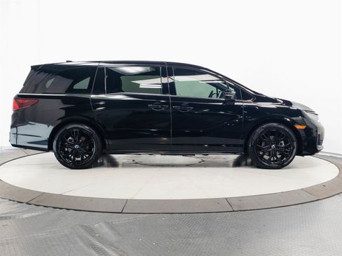 Used 2025 Honda Odyssey Sport-L image 13