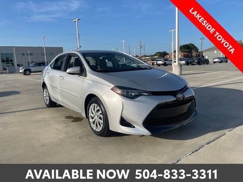 Used 2018 Toyota Corolla LE FWD image 7