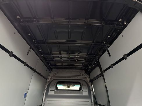 New 2026 Mercedes-Benz Sprinter 2500 image 20