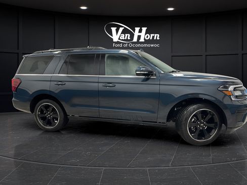 Used 2024 Ford Expedition Limited AWD/4WD image 8