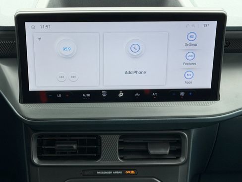 Certified 2025 Ford Maverick XL FWD image 10