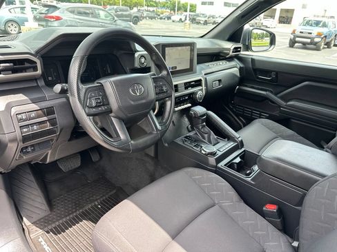 Certified 2025 Toyota Tacoma SR AWD/4WD image 23