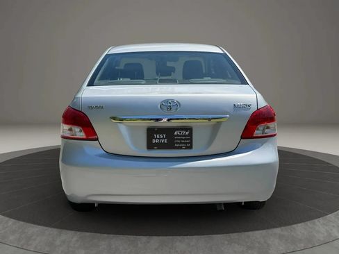 Used 2008 Toyota Yaris S FWD image 5