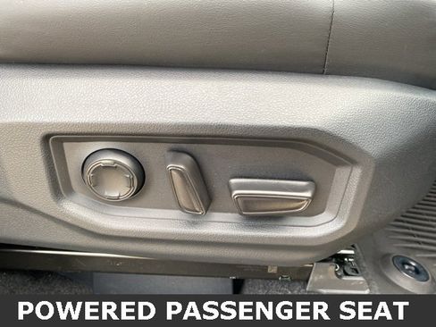 Used 2024 Toyota Tundra Platinum image 21