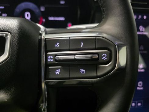 Used 2026 GMC Terrain Elevation w/ Elevation Premium Package FWD image 18