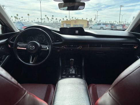 Used 2022 MAZDA MAZDA3 s image 29