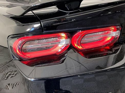 Used 2019 Chevrolet Camaro SS image 38