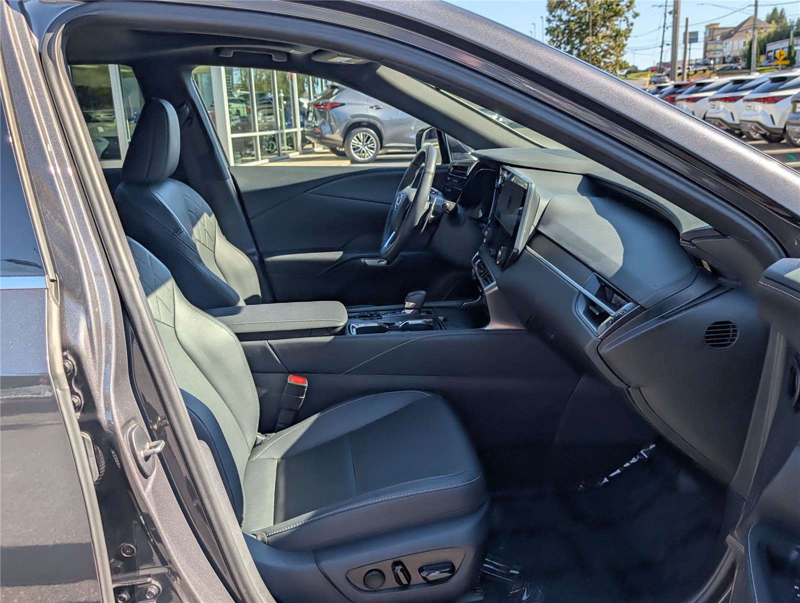 Used 2025 Lexus RX 350 Premium AWD/4WD image 11