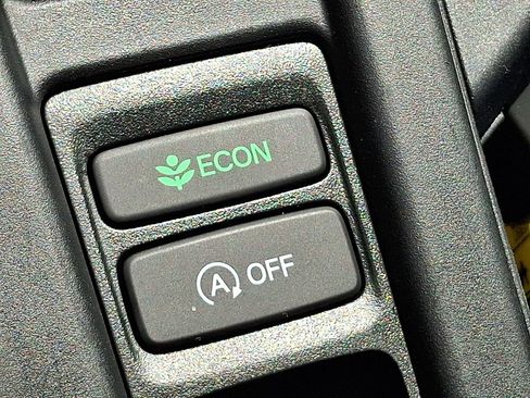 Used 2025 Honda Accord SE image 24