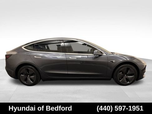 Used 2018 Tesla Model 3 Long Range AWD/4WD image 4