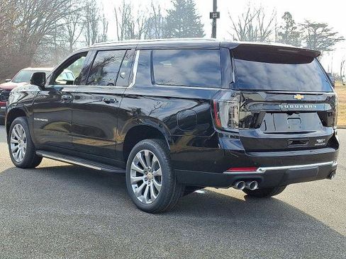 New 2026 Chevrolet Suburban Premier w/ Sun And Tow Package AWD/4WD image 3