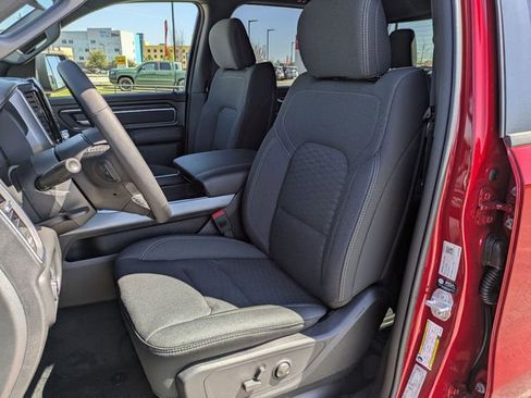 New 2026 RAM 1500 4x4 Crew Cab image 13