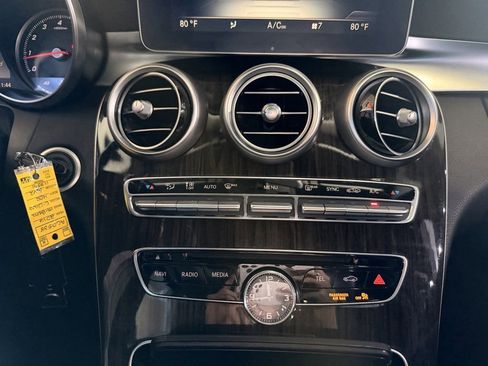 Used 2016 Mercedes-Benz C 300 4MATIC Sedan image 21