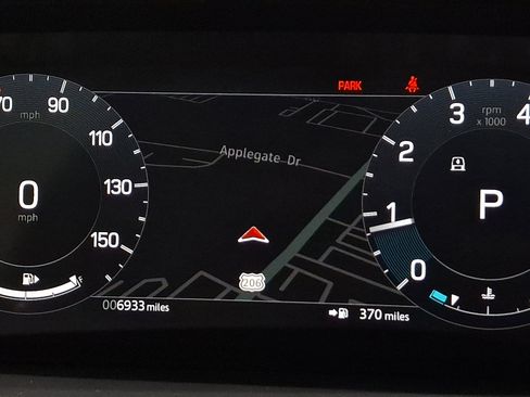 Certified 2025 Land Rover Discovery Dynamic SE image 22