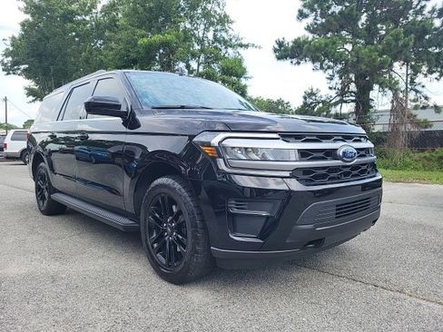 Used 2024 Ford Expedition Max XLT AWD/4WD image 1