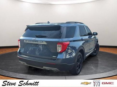 Used 2020 Ford Explorer XLT w/ Equipment Group 202A AWD/4WD image 25