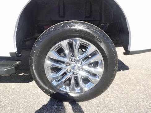 New 2025 Ford F150 Lariat w/ Equipment Group 501A Mid image 23