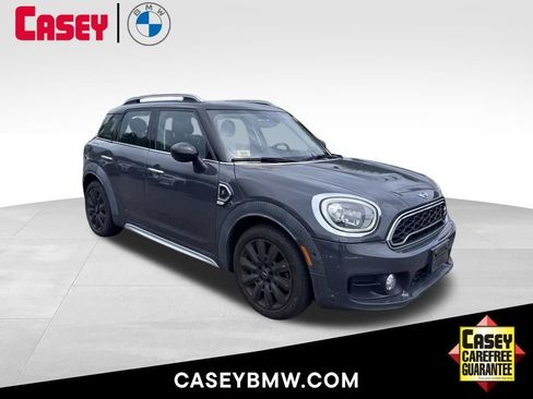 Used 2017 MINI Cooper Countryman S FWD image 1