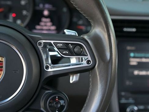 Used 2017 Porsche 911 Carrera image 40