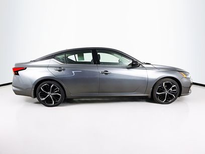 Used 2023 Nissan Altima 2.5 SR