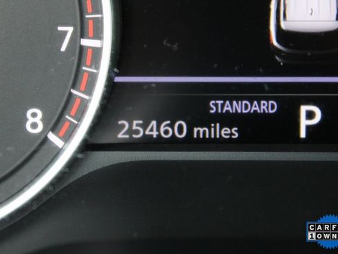 Used 2024 Nissan Pathfinder S image 22