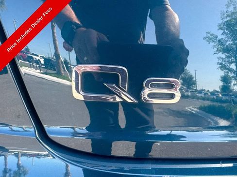 Used 2022 Audi Q8 Premium Plus AWD/4WD image 4