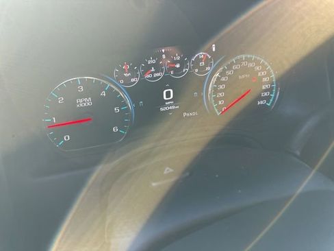 Used 2018 GMC Yukon Denali w/ Open Road Package image 11