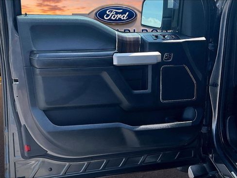 Used 2015 Ford F150 Lariat w/ Equipment Group 502A Luxury AWD/4WD image 24