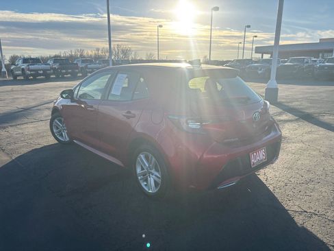 Used 2022 Toyota Corolla SE image 6