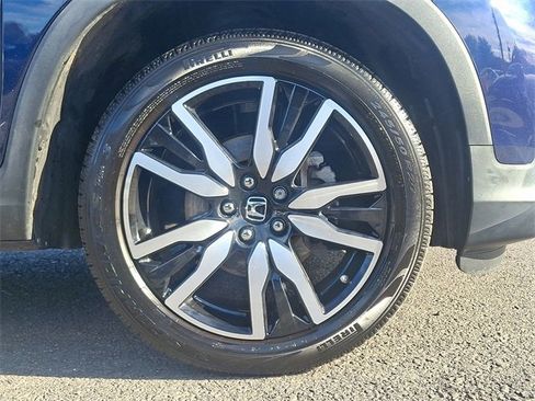 Certified 2021 Honda Pilot Touring image 8