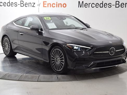 Used 2024 Mercedes-Benz CLE 300 4MATIC Coupe image 8