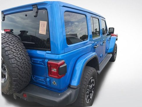 Used 2024 Jeep Wrangler Unlimited Rubicon 4xe AWD/4WD image 4
