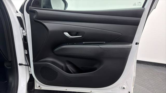 Used 2025 Hyundai Santa Cruz SEL FWD image 22