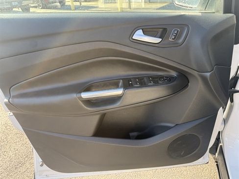 Used 2018 Ford Escape SEL AWD/4WD image 9
