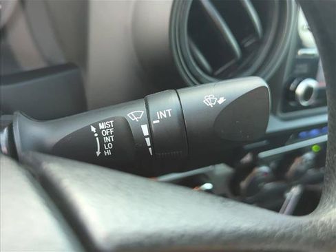 Used 2023 Toyota Tacoma SR AWD/4WD image 19