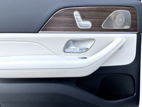 Certified 2024 Mercedes-Benz GLS 450 4MATIC image 52