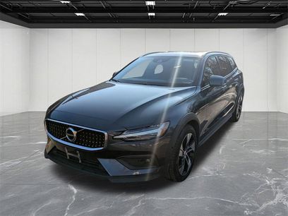 Used 2022 Volvo V60 T5 Cross Country w/ Climate Package