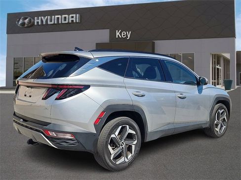 Certified 2022 Hyundai Tucson Limited w/ Winter Package image 3
